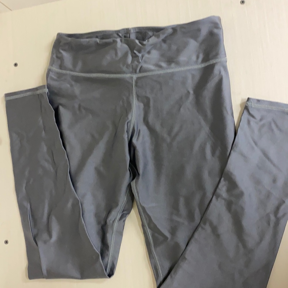 High Shine Leggings Size Medium